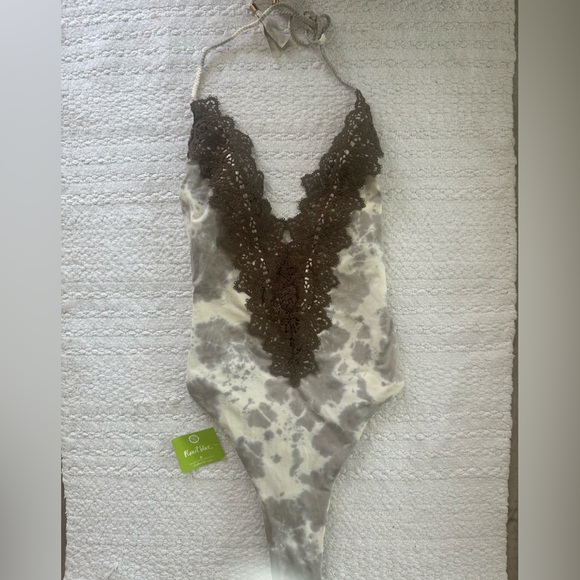 Blue Life one piece halter swimsuit with crochet deep v tie dye - Picture 6 of 10